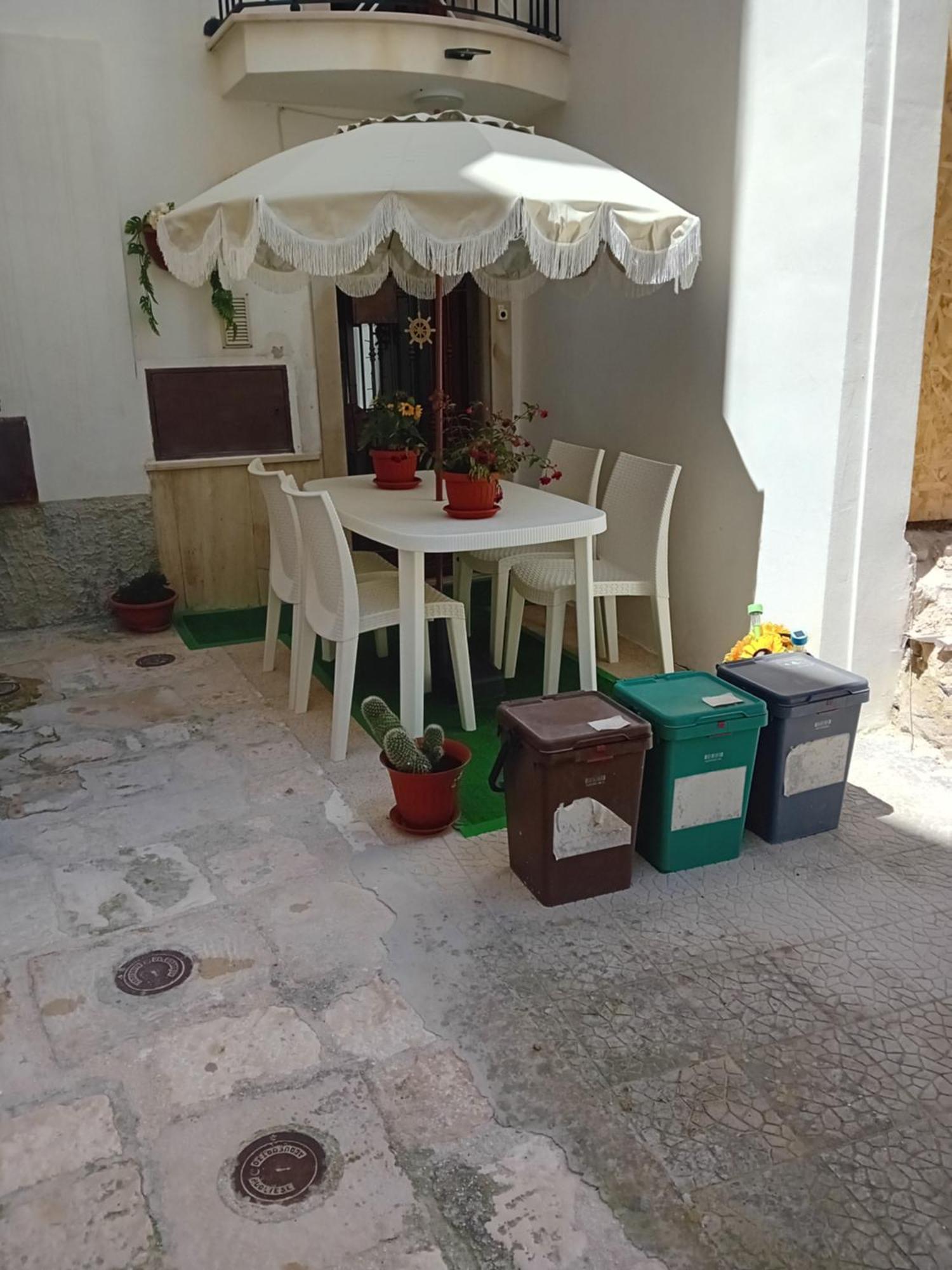 Che Bella Vita! Monopoli Buitenkant foto
